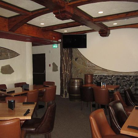 The Pine Inn Chetwynd Exterior photo